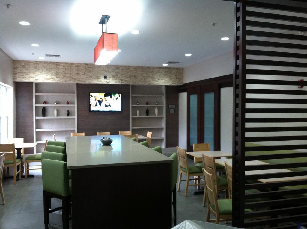 Country Inn & Suites By Radisson, Brunswick I-95, Ga מראה חיצוני תמונה
